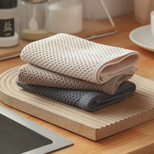 Load image into Gallery viewer, Essential Cotton Towels
